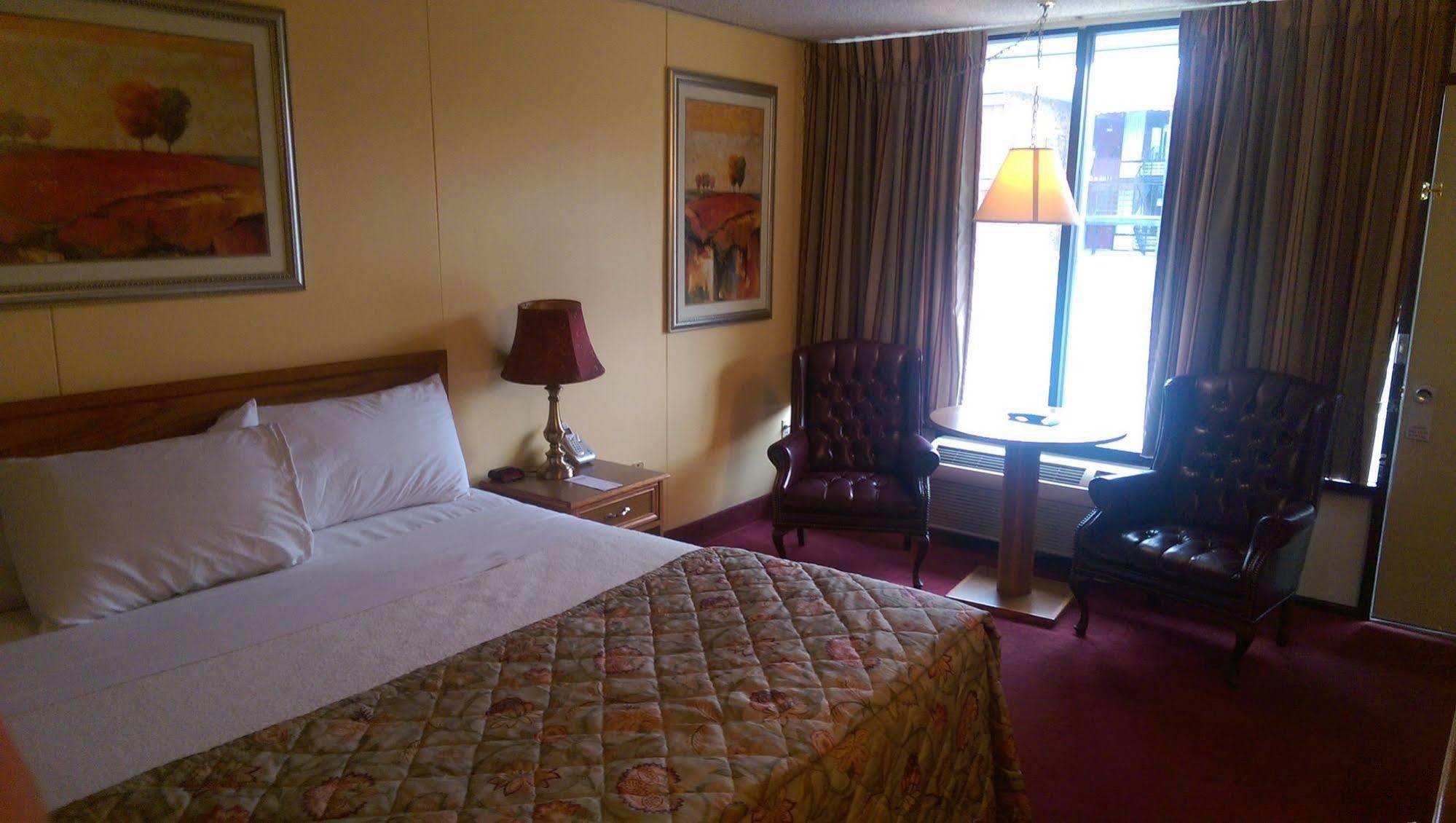 Baldknobbers Motor Inn Branson Bagian luar foto