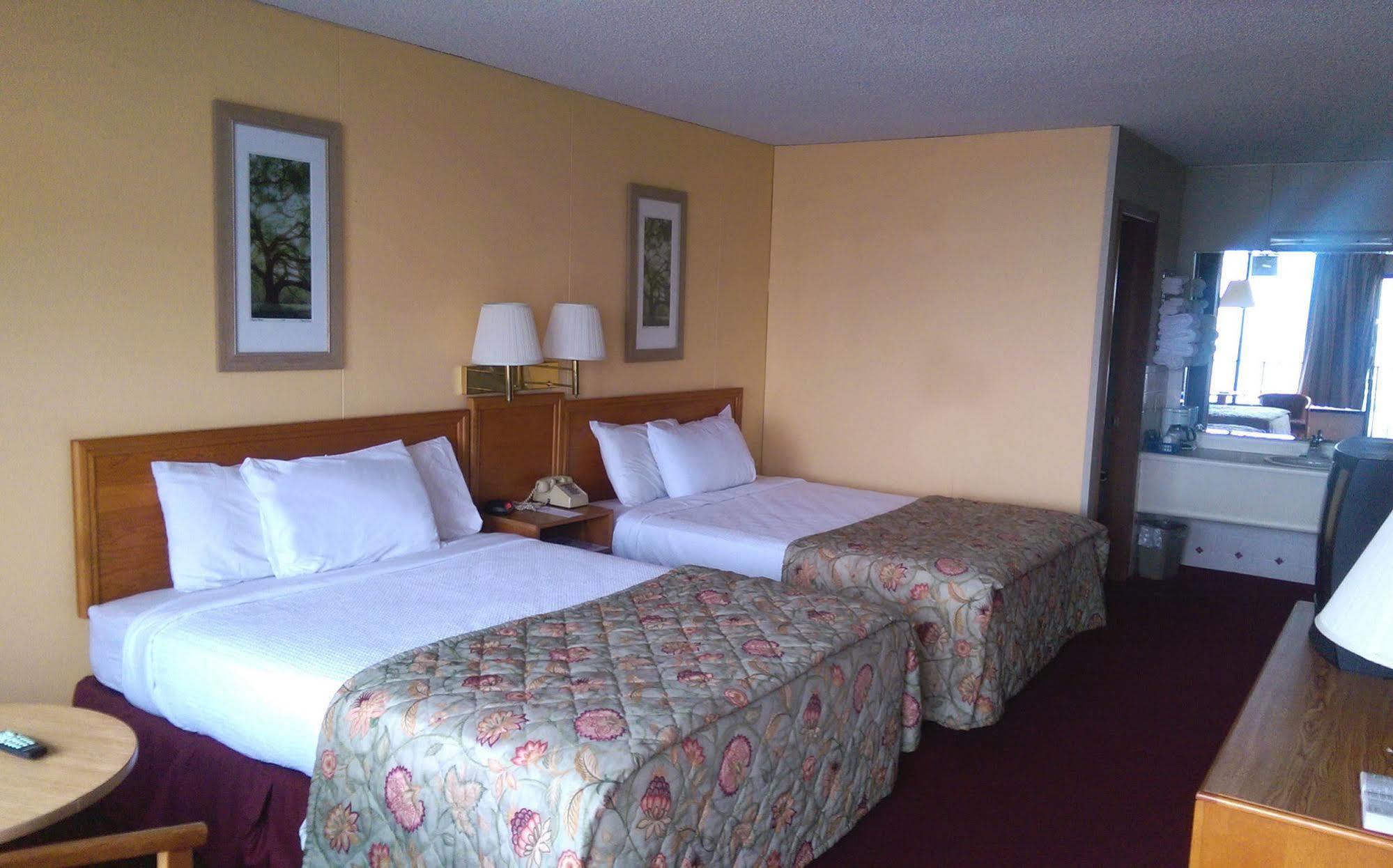 Baldknobbers Motor Inn Branson Bagian luar foto