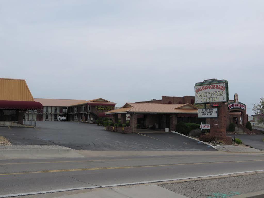 Baldknobbers Motor Inn Branson Bagian luar foto